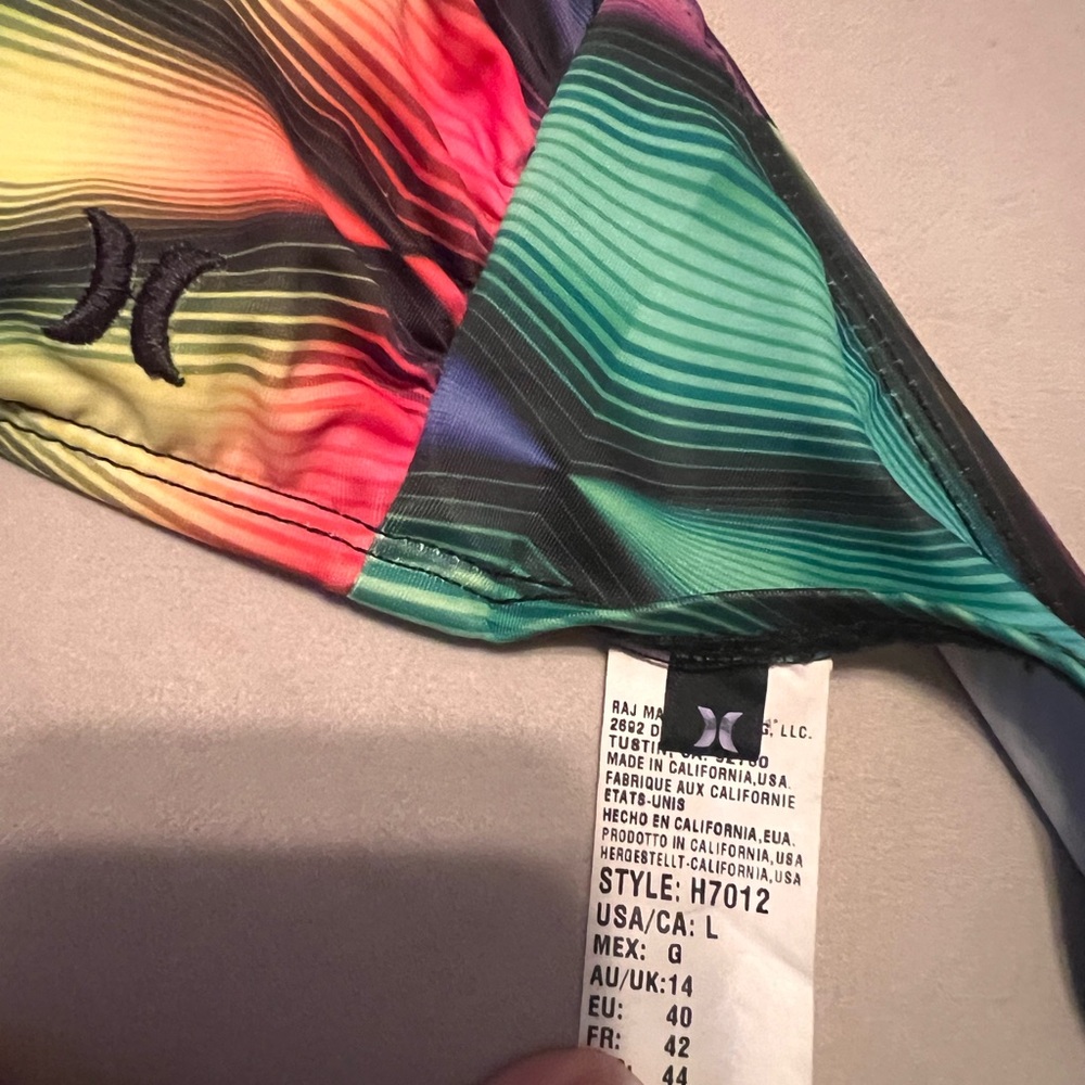 Large top - Picture 2 of 2